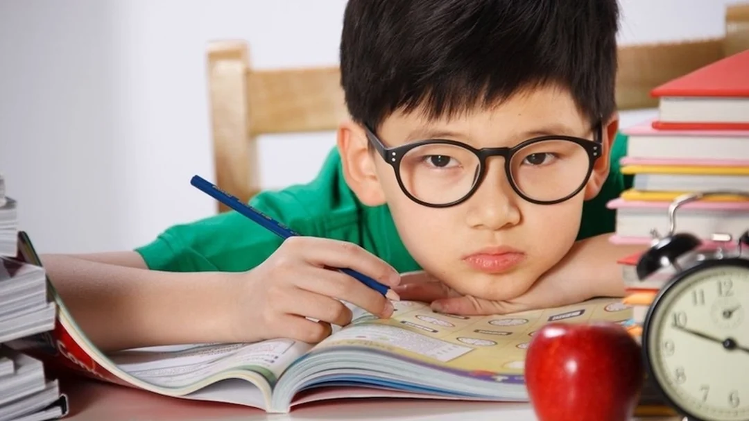 Đeo kính đúng số khi có biểu hiện của cận thị nhẹ biểu hiện của cận thị nhẹ cần được đo kính đúng số