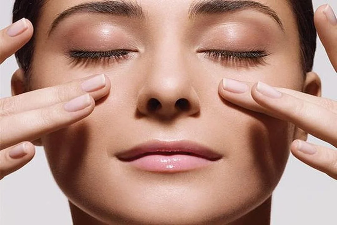 Nghỉ mắt đúng cách giúp giảm mỏi nhưng không làm hết cận nặng cách làm giảm độ cận thị nặng bằng nghỉ mắt đúng cách sau khi làm việc