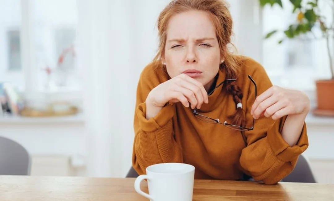 cận thị có tự khỏi được không qua dấu hiệu cận thị nhẹ