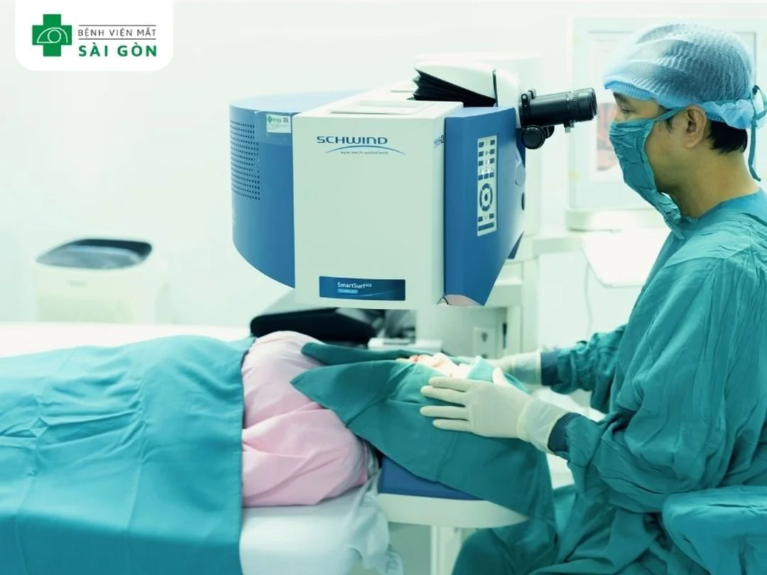 mổ cận thị bao nhiêu tiền với máy phẫu thuật laser