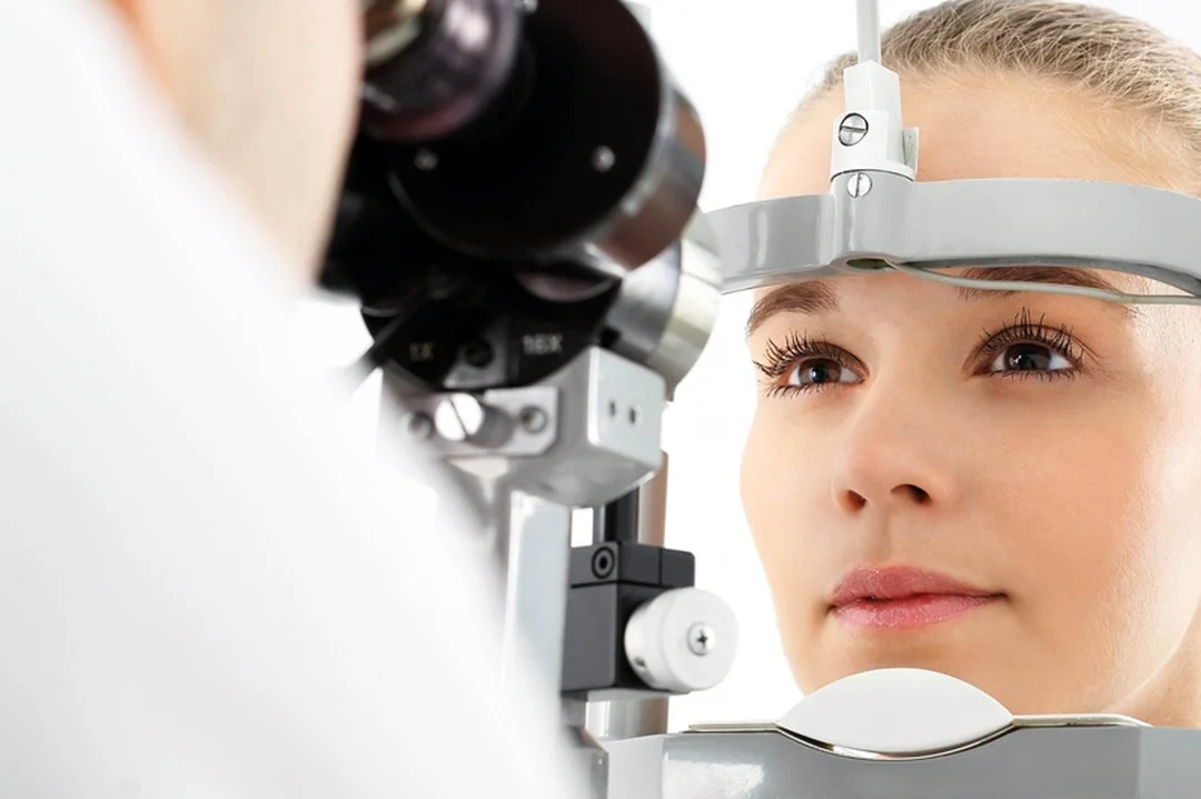 điều kiện để mổ mắt chữa cận thị bằng LASIK Femto LASIK SMILE Phakic