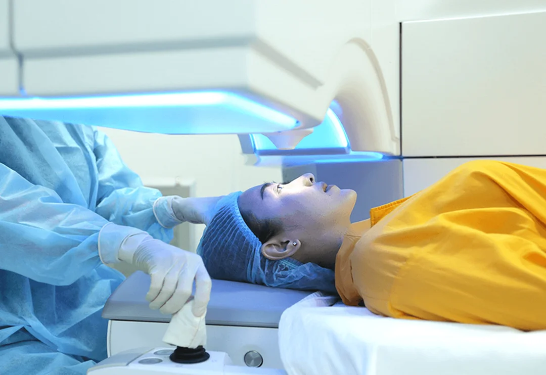 điều kiện để mổ mắt chữa cận thị và câu hỏi thường gặp
