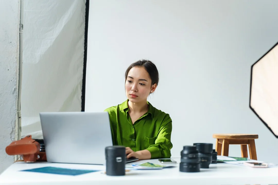Phòng ngừa tăng độ cận thị và viễn thị tư thế học tập và làm việc đúng giúp hạn chế tăng độ cận thị